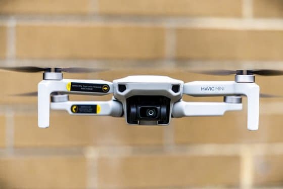4 Best Drones Under $1000 (Updated For 2023)